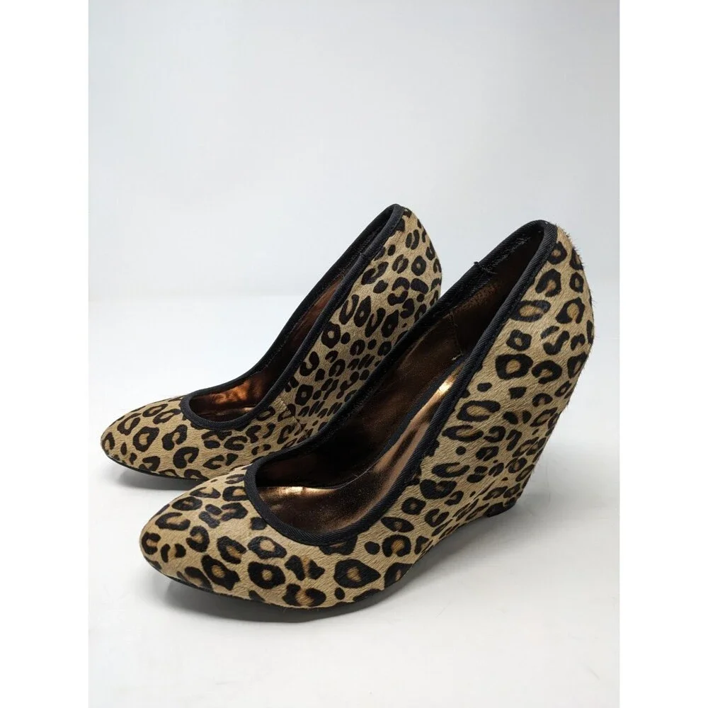 Steve Madden Selena Leopard Print Calf Hair Wedges Mob Wife Size 8M
